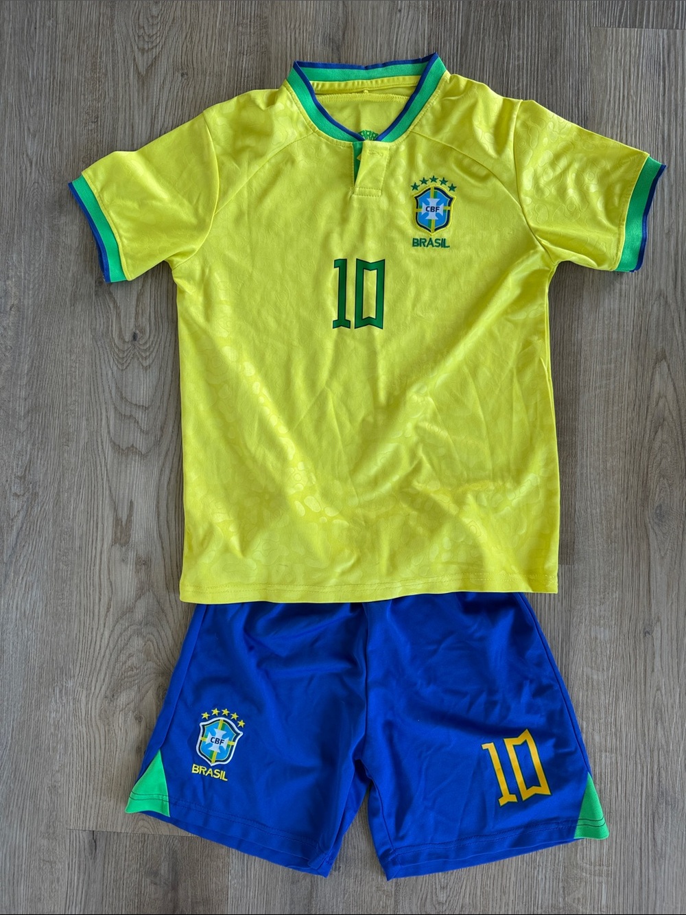 ⚽️Brazil Kids Soccer Jersey & Short Set - Neymar Jr Youth Medium Brazil football